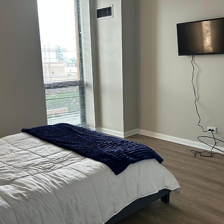 Cozy1 Bdrm Apartment Located In The Heart Of Downtown Oak Park By Glow & Explore Zewnętrze zdjęcie
